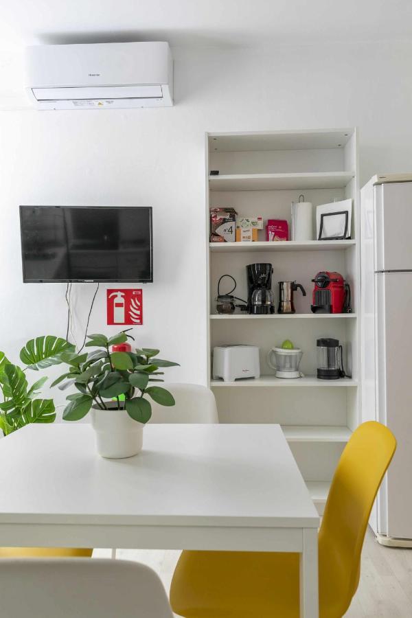 Apartamento Centrico Y Confortable Apartment Madrid Exterior photo